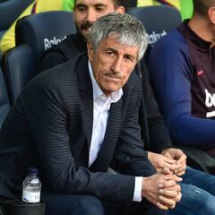 Setién tiene perfilado el once para Nápoles