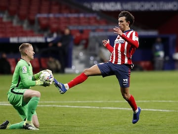 Ocasión de Joao Félix ante Ter Stegen.