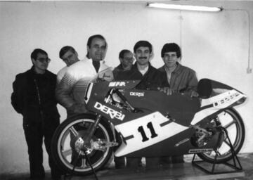 En 1983 firmó por Derbi junto a un joven Jorge Martínez Aspar para competir en el Mundial de 80cc en 1984.