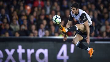 Guedes jugará contra hoy y después se marchará unos días a descansar antes de irse a la concentración de Portugal. Es el único ché, a la espera de Rodrigo, fijo en Rusia.