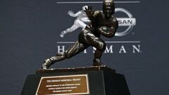 En la &uacute;ltima d&eacute;cada solo Derrick Henry gan&oacute; el trofeo Heisman sin jugar la posici&oacute;n de quarterback; estos son los diez ganadores del galard&oacute;n en la d&eacute;cada.