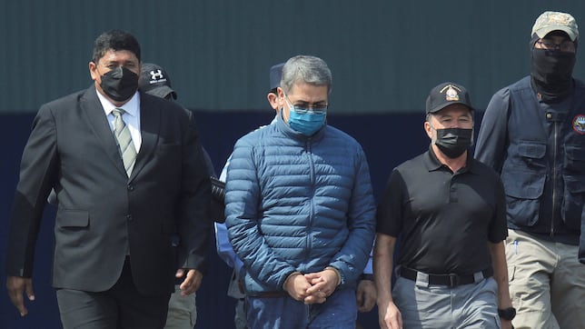 Juan Orlando Hernández sale de prisión: Trump indulta al expresidente hondureño, condenado por narcotráfico