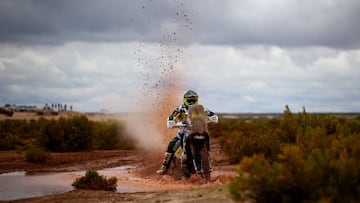 UNSPECIFIED, BOLIVIA - JANUARY 09:  Pablo Quintanilla of Chile and Husqvarna Rally Racing Team rides a FR 450 Rally Husqvarna bike in the Elite ASO during stage seven of the 2017 Dakar Rally between La Paz and Uyuni on January 9, 2017 at an unspecified location in Bolivia.  (Photo by Dan Istitene/Getty Images)