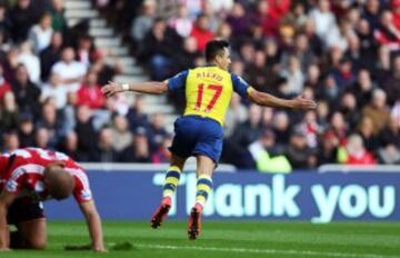 Alexis Sánchez es uno de los candidatos al equipo ideal de la UEFA.