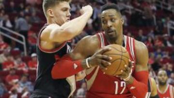 Dwight Howard en un partido con los Rockets.