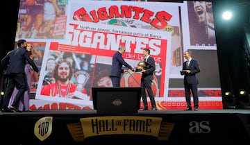 La revista Gigantes recibe el galard¨®n en la tercera edici¨®n del Hall of Fame del baloncesto espa?ol. Nace en 1985 y desde entonces se consolida como la revista m¨¢s longeva especializada en el mundo del baloncesto.
