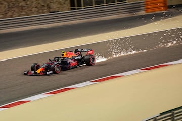 La pole de Verstappen en Bahréin en imágenes