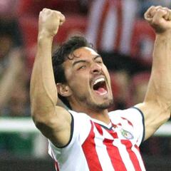 Chivas golea a Seattle Sounders y avanza en Concachampions