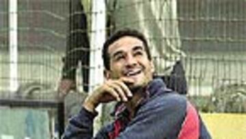 <B>REGRESO</B>. El mexicano Vidrio vuelve el eje de la defensa de Osasuna.