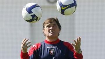 Camacho: "Creo que la eliminatoria se resolverá en la vuelta"