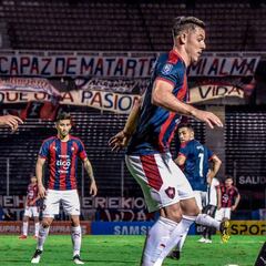 Díaz, Bocanegra y Mejía vuelven al fútbol en Paraguay