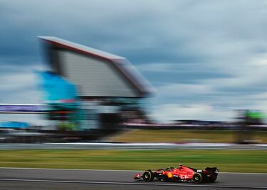 Carlos Sainz durante el Gran Premio de Gran Bretaña en el circuito de Silverstone.