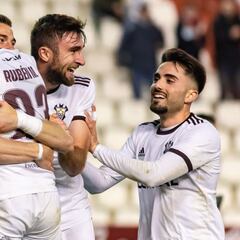 El Albacete sigue con paso firme