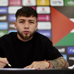 Se inaugura el mercado de Primera: “Quería jugar en un grande”