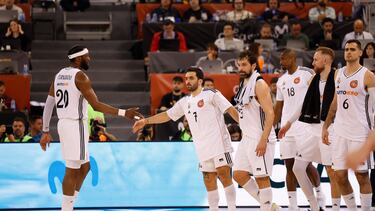 El campeón contra el anfitrión