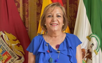 La actual Teniente de Alcalde del Ayuntamiento de Hu¨¦rcal-Overa (Almer¨ªa), fue multada a comienzos de abril por saltarse el confinamiento para acudir a la peluquer¨ªa del municipio para hacerse la manicura. La pol¨ªtica de Ciudadanos fue sancionada por la Polic¨ªa local y la formaci¨®n naranja le abri¨® un expediente disciplinario.