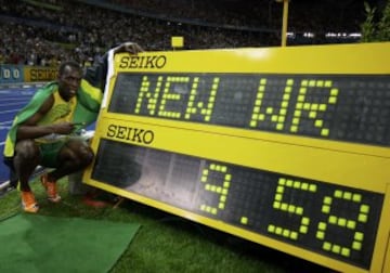 Atleta jamaicano especialista en pruebas de velocidad. Desde el 2009 ostenta el récord de los 100m lisos con un registro de 9,58 que consiguió en el campeonato mundial de Berlín.