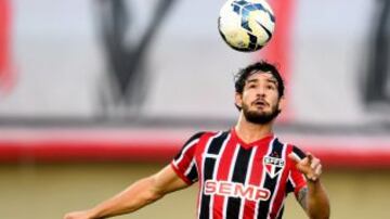 Alexandre Pato, que lidera el ataque de Sao Paulo, es el segundo de más valor con 11,4 millones.