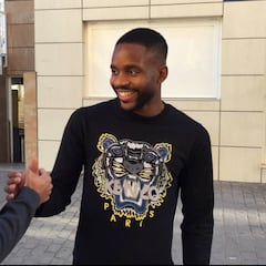 Bakambu: "Hay oportunidades que no se pueden dejar pasar"