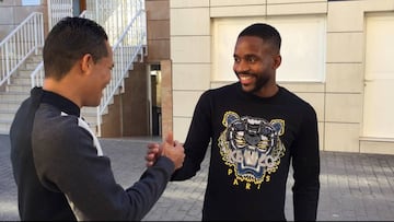 Bakambu: "Hay oportunidades que no se pueden dejar pasar"