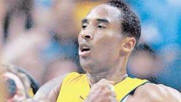 Kobe Bryant explota: 62 puntos en 33 minutos