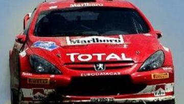 Loeb termina líder y Sainz acaba tercero