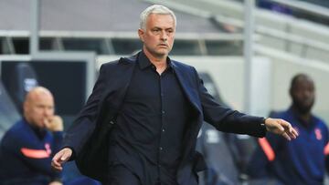 Mourinho, en un partido con el Tottenham.