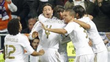 Adrián retrasó el paseo del Madrid