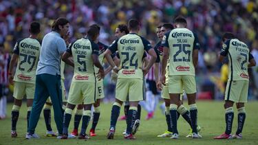 Las Águilas hicieron una renovación luego de su eliminación en cuartos de final del Apertura 2021. Los azulcremas unieron a sus filas a Diego Valdés, Jorge Meré, Alejandro Zendejas y Juan Otero. 