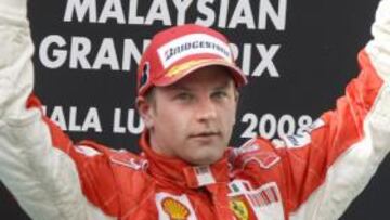 <b>CON ÁNIMOS.</b> El piloto de Ferrari confía en las posibilidades de su coche para vencer en Bahrein.