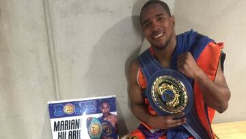 Tiburón, con su cinturón.