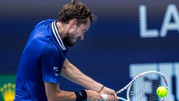 Daniil Medvedev, contra Dominik Koepfer en el Miami Open.