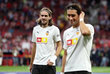 Yarek Gasiorowski, durante el calentamiento del Atlético-Valencia.