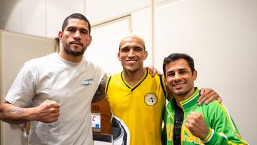 Los brasile?os Alex Pereira, Charles Oliveira y Alexandre Pantoja.