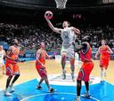 Llull y Velickovic prolongan la racha del Real Madrid