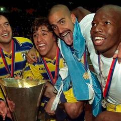 El Tino revive con Verón las bromas que le hacía a Crespo