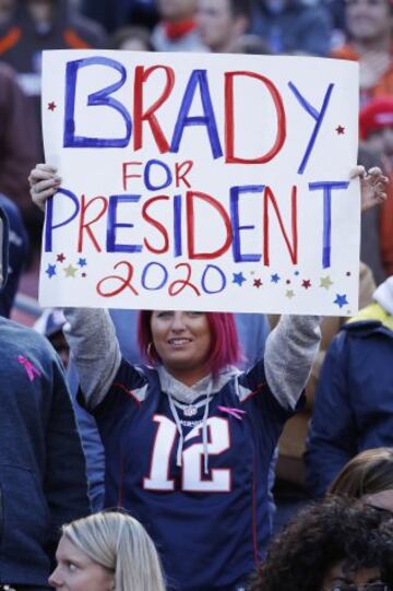 Esta aficionada cuenta con que ninguno de los dos actuales candidatos saldr¨¢ reelegido y ya propone a Tom Brady para 2020. Si va con Belichick de vicepresidente gana seguro.