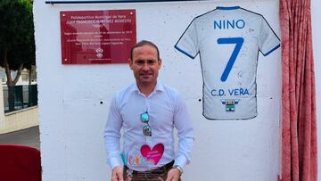 Nino ya da nombre al Polideportivo Municipal de Vera