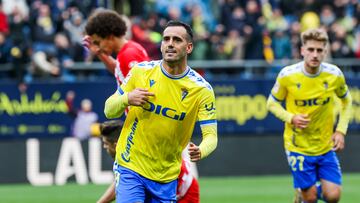 09/03/24 PARTIDO PRIMERA DIVISION CADIZ - ATLETICO DE MADRID 2-0 GOL DE JUANMI
