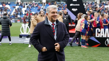 Sombríos aniversarios en Can Barça