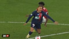 La brutal patada a Mbappé que conmociona a Francia: pudo ser una lesión grave