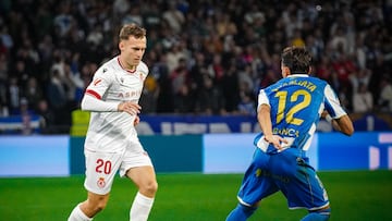 Tresaco, jugador de la Cultural, reapareció en Riazor.