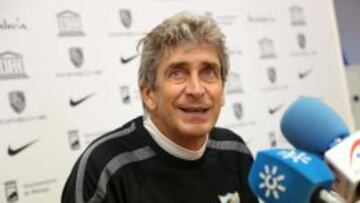 Pellegrini: "El césped es una pista de hielo y nos afecta"