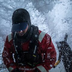 'Dongfeng' y 'Mapfre' no se dan tregua en una jornada dantesca