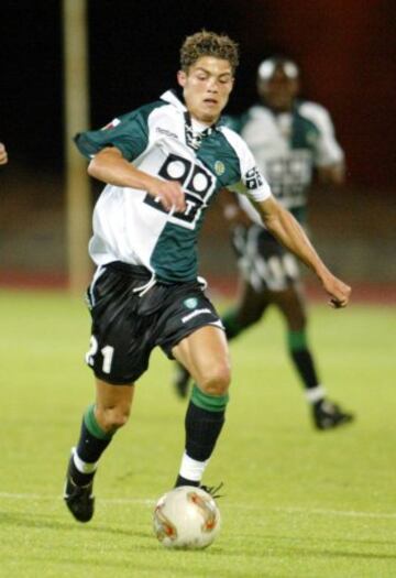 Cristiano durante un partido en 2002.