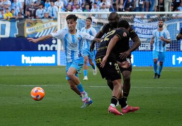 Aprobados y suspensos del Málaga: Larrubia recupera la magia 