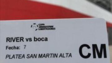 Pol&eacute;mica: un cupo de entradas del supercl&aacute;sico de copa Libertadores se imprimieron con el nombre de BOca en min&uacute;sculas.