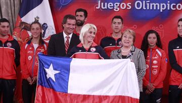 Deportistas piden audiencia a Bachelet por promesas incumplidas