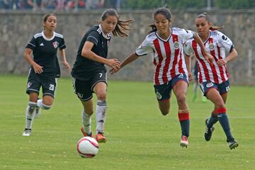 Chivas Femenil tiene gran supremacía sobre Atlas, pues de los 5 encuentros que han disputado, las rojiblancas se han llevado el triunfo en 4 ocasiones.