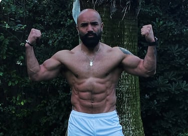 “Los jugadores de la U me han dicho que estoy mejor que ellos... Aquí hay cuidado y disciplina”